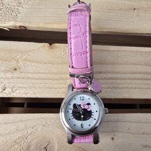 Hello Kitty Sanrio Analog Pink Leather Watch HK2242C